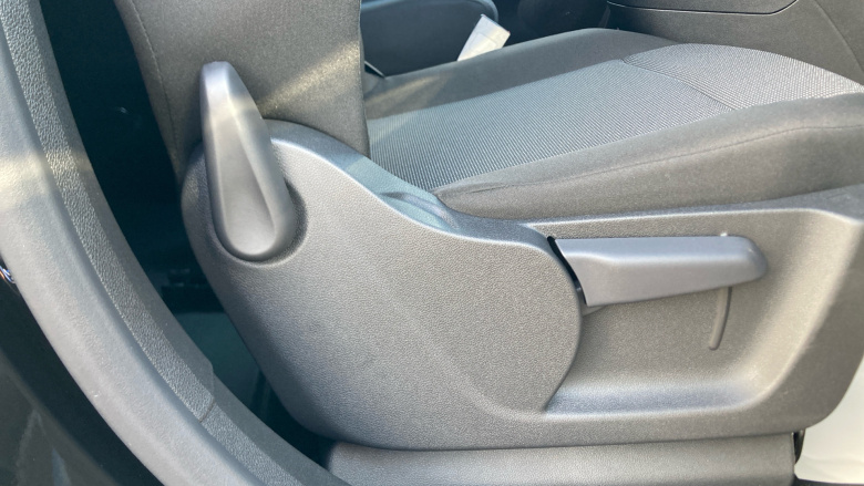 Vauxhall Combo Cargo Combo Xl Diesel 1.5 Turbo D 100ps Prime H1 Crew Van